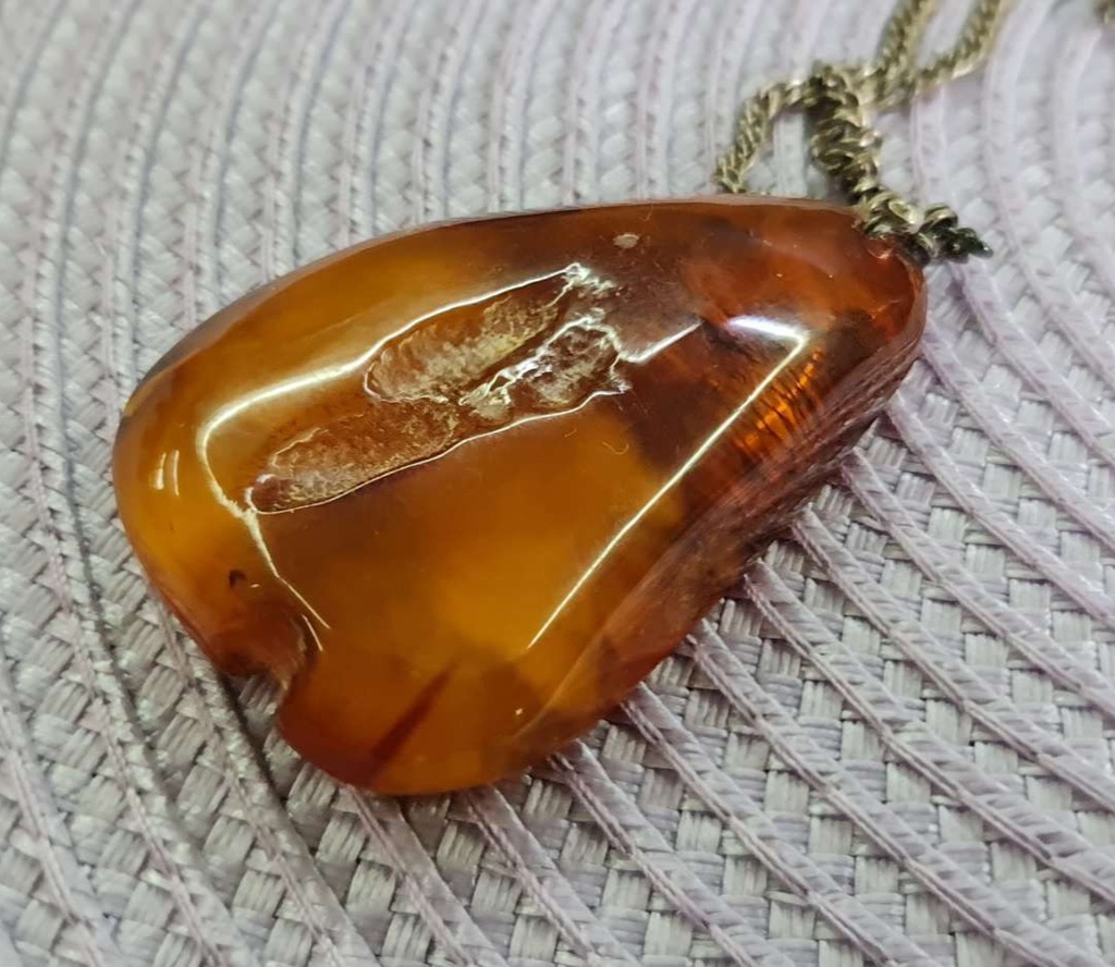 Vintage Baltic Amber Pendant/Necklace 24Gr